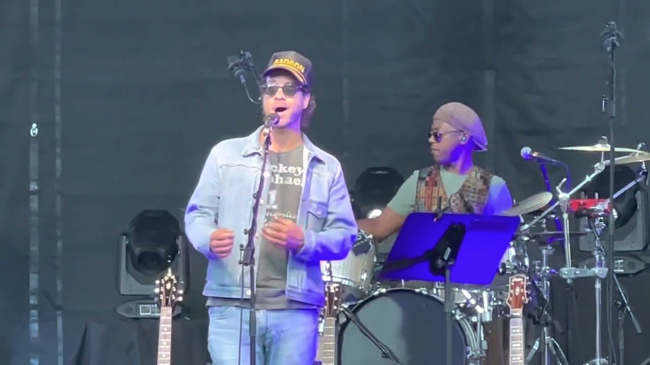 Amos Lee - New Love,  Chateau Ste Michelle - Woodinville WA, 8/6/2022