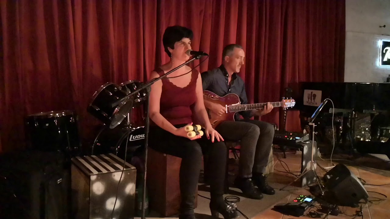 Back to black - Amy Winehouse - Estracustico (cover)
