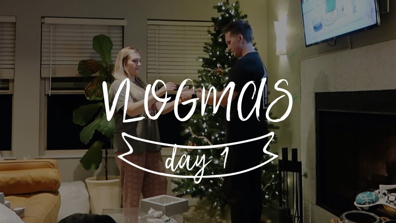 VLOGMAS | Decorating For Christmas & Life Update!