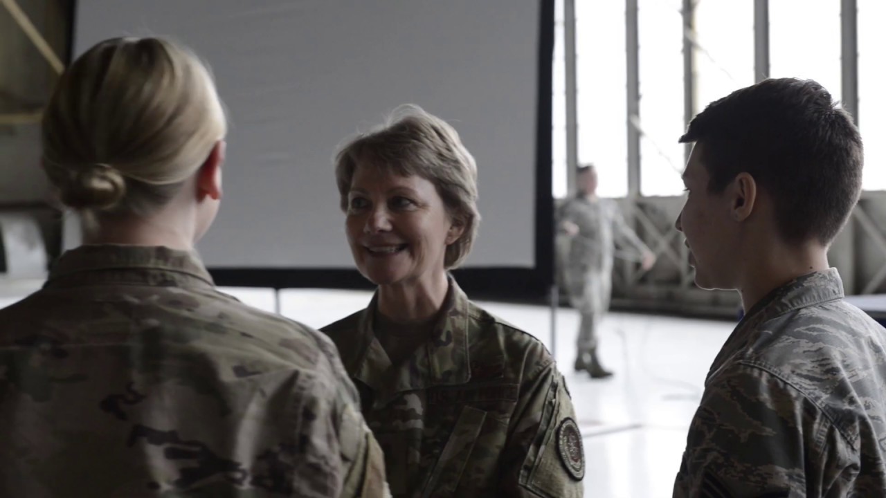 AMC Commander General Miller Visits Fairchild