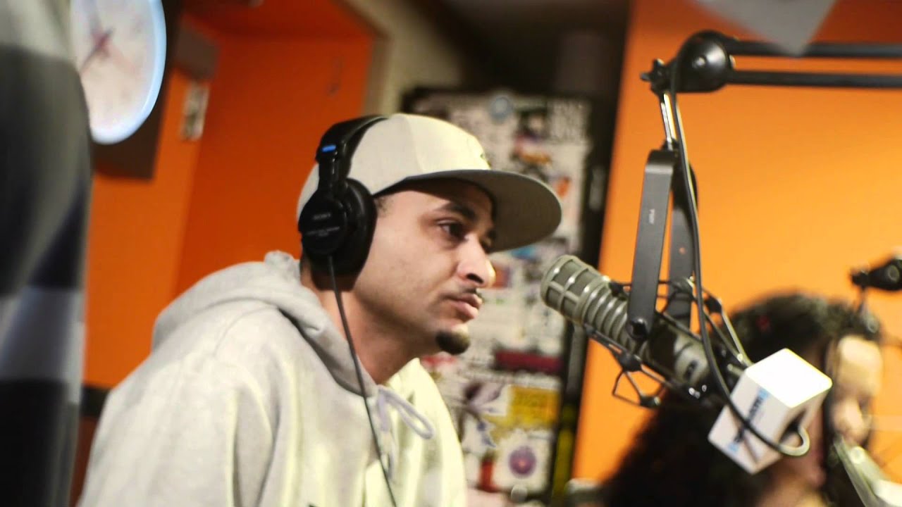LOCKSMITH PERFORMS LIVE ON SHADE 45 W/ SWAY IN THE MORNING
