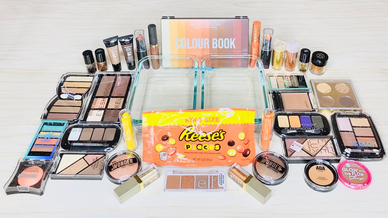 Reese's Pieces - Mixing Makeup Eyeshadow into Clear Slime - Slime Coloring - ASMR Slime