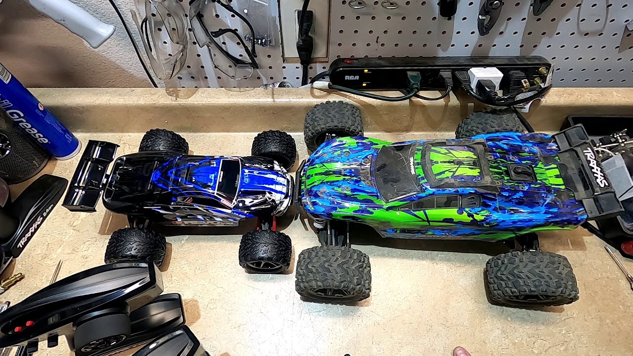 Comparing the Traxxas Rustler 4x4 VXL vs 1/16 E Revo