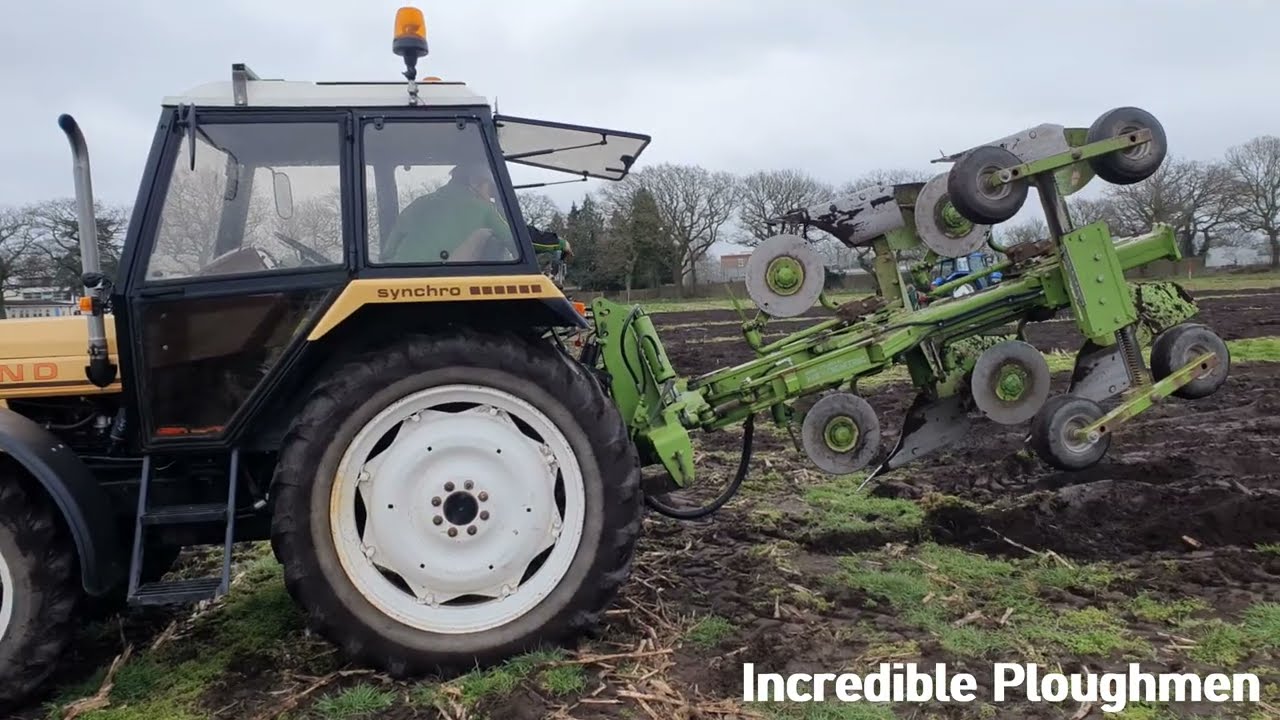 1981 Leyland 802 3.8 Litre 4-Cyl Diesel Tractor (82 HP) Euro Reversible Tern Valley Ploughing 2026