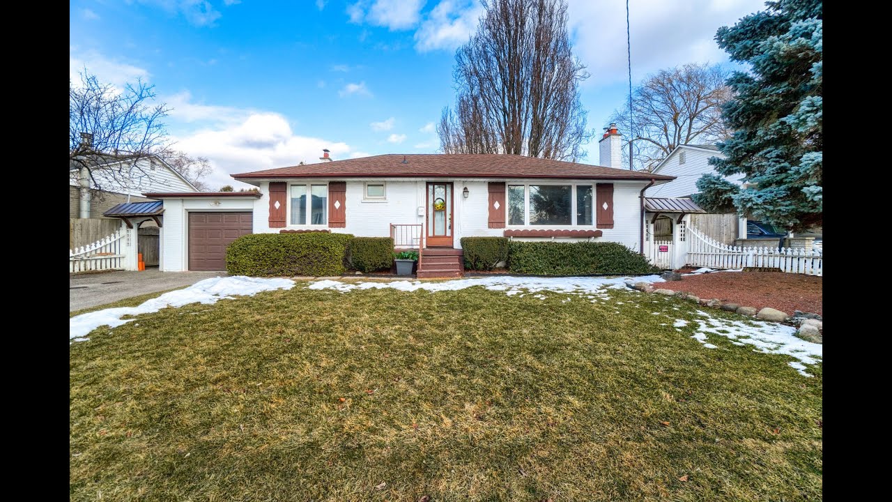 335 Cochrane Street, Whitby Home for Sale - Real Estate Properties for Sale