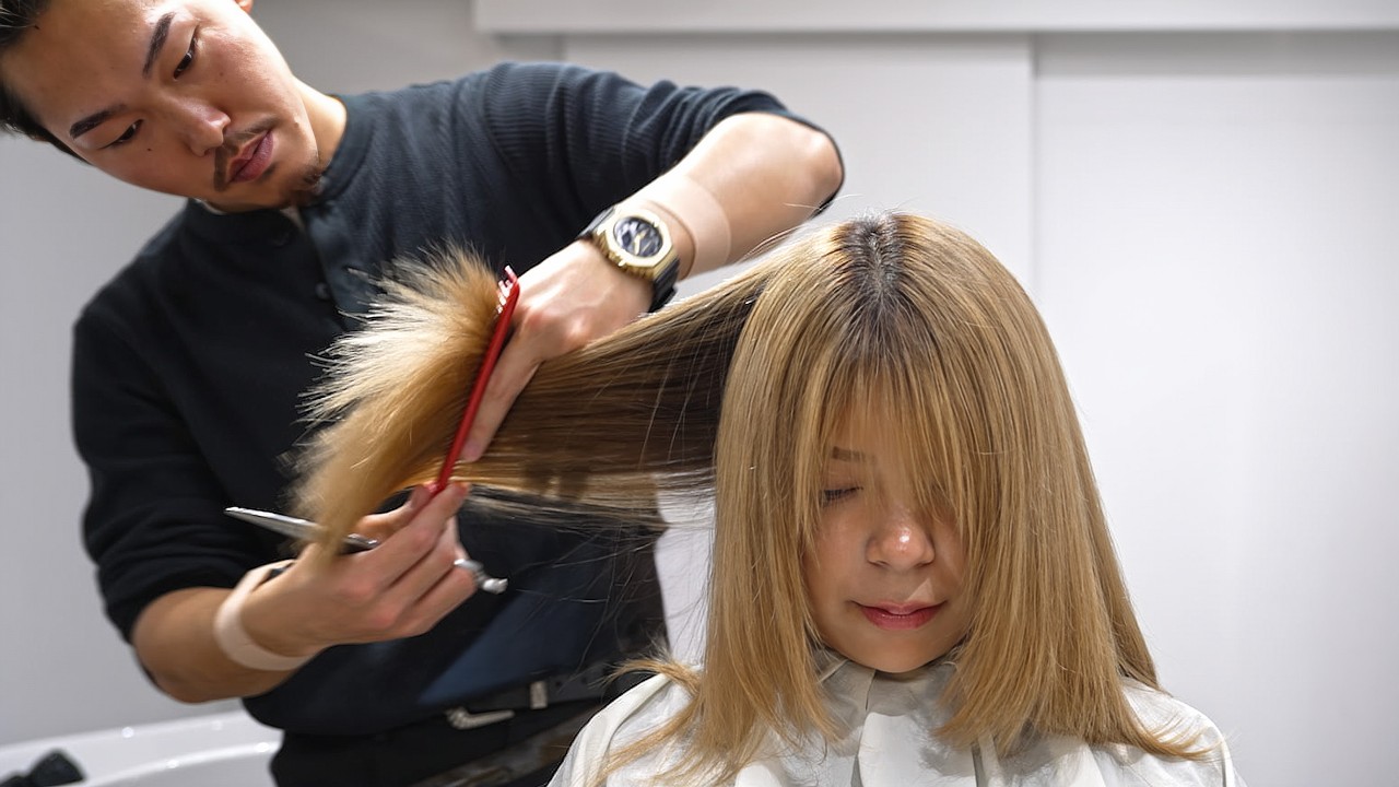(ASMR) Beautiful Japanese Lady Gets Trendy Korean Layered Haircut & Hairstyle by Top Tokyo Stylist