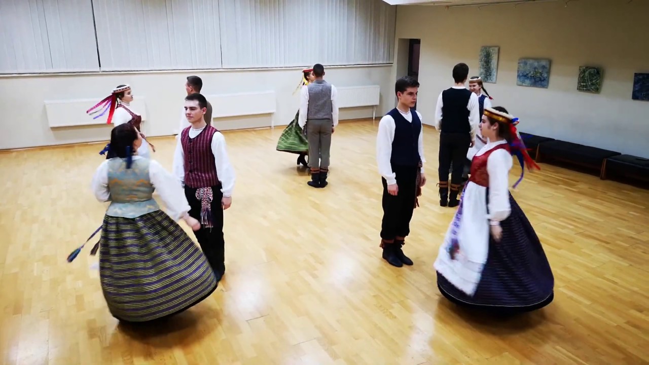 Jaunimo folkloro ansamblio „Žilvita