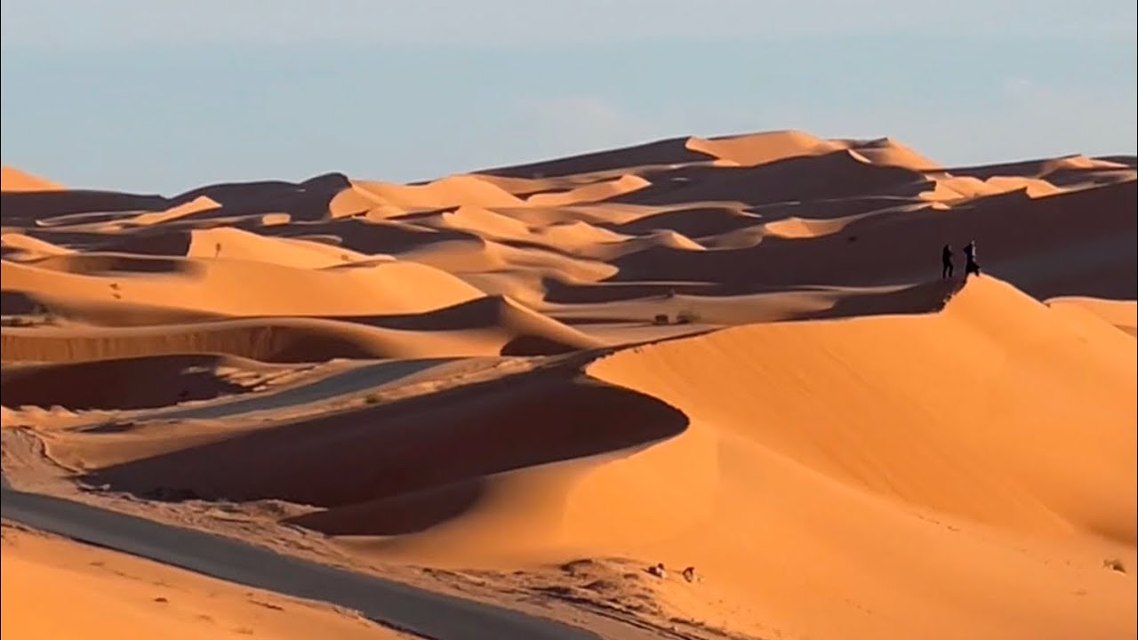 مصدوم بجمال صحراء الجزائر . من اليمن الى قرى صحراء الجزائر الرائعة قرية اقدال وانفيد والبياضة