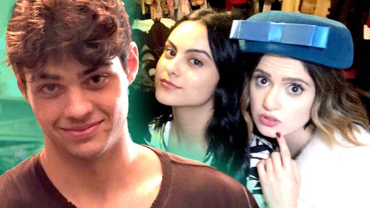 Noah Centineo dresses Laura Marano?! | Vintage Shop Challenge with the cast of The Perfect Date!