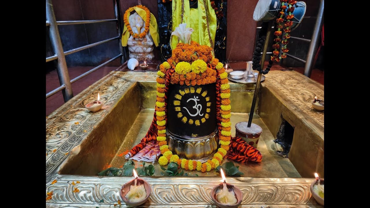 बाबा हरिहर नाथ प्रभु रविवार 11.12.2022 संध्या कालीन दिव्य श्रृंगार आरती दर्शन🙏#BabaHariharNat
