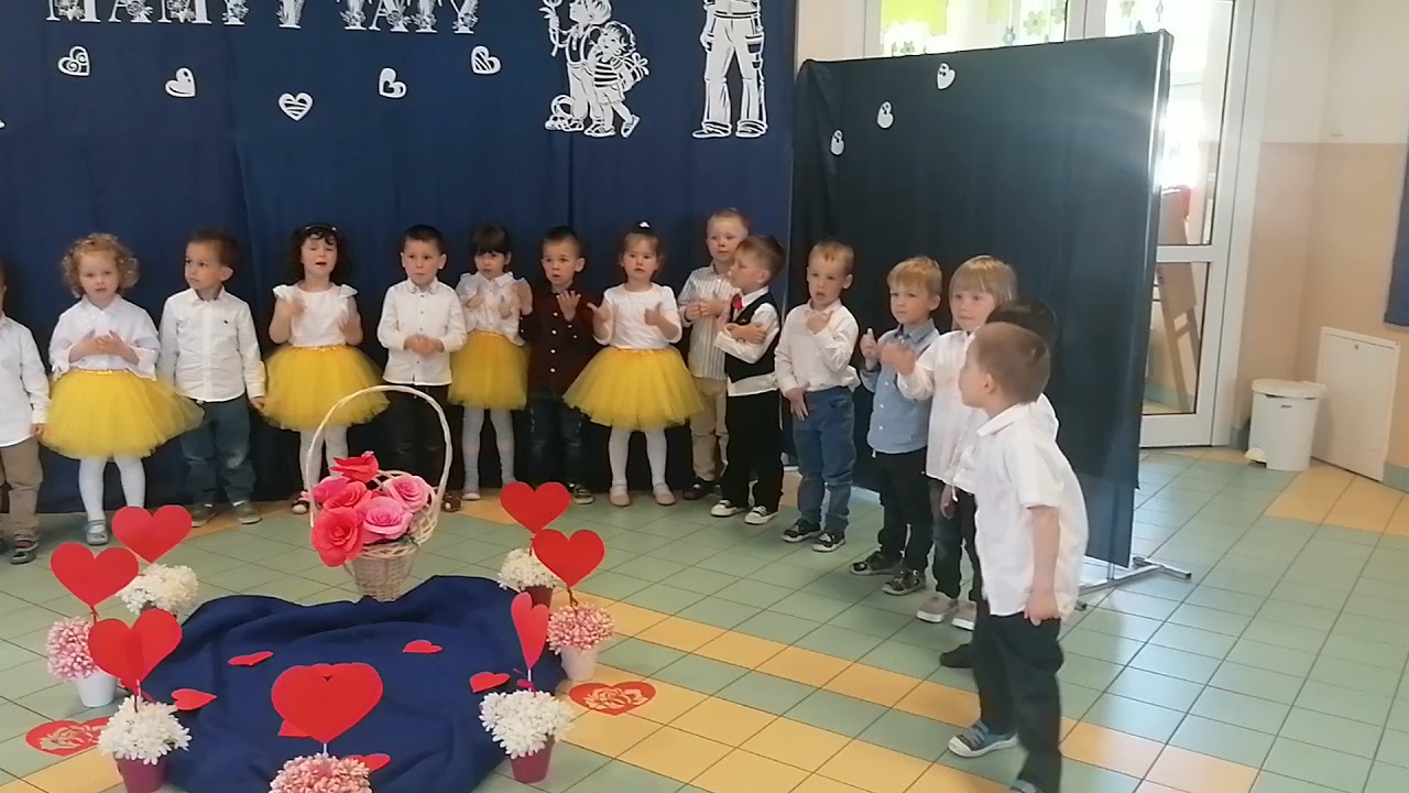 DZIEŃ MAMY I TATY 3-LATKI PSZCZÓŁKI