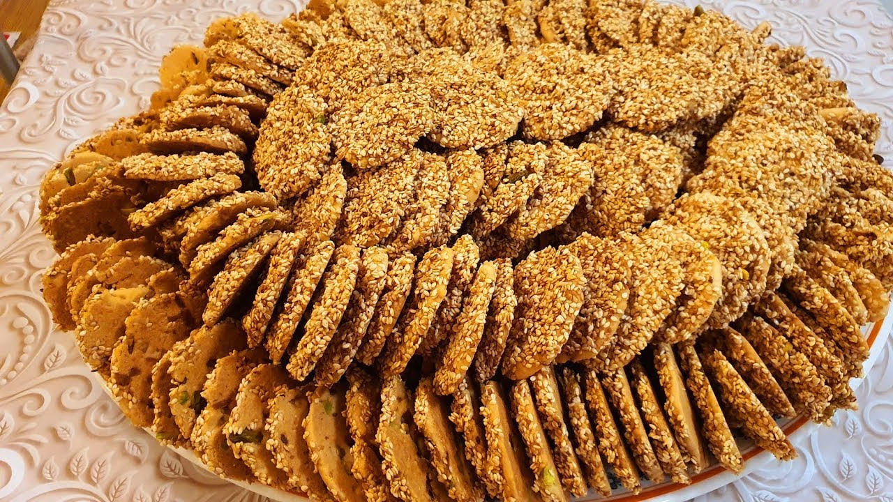 أسهل وأسرع طريقة لعمل البرازق بالسمسم مع مروة الشافعي