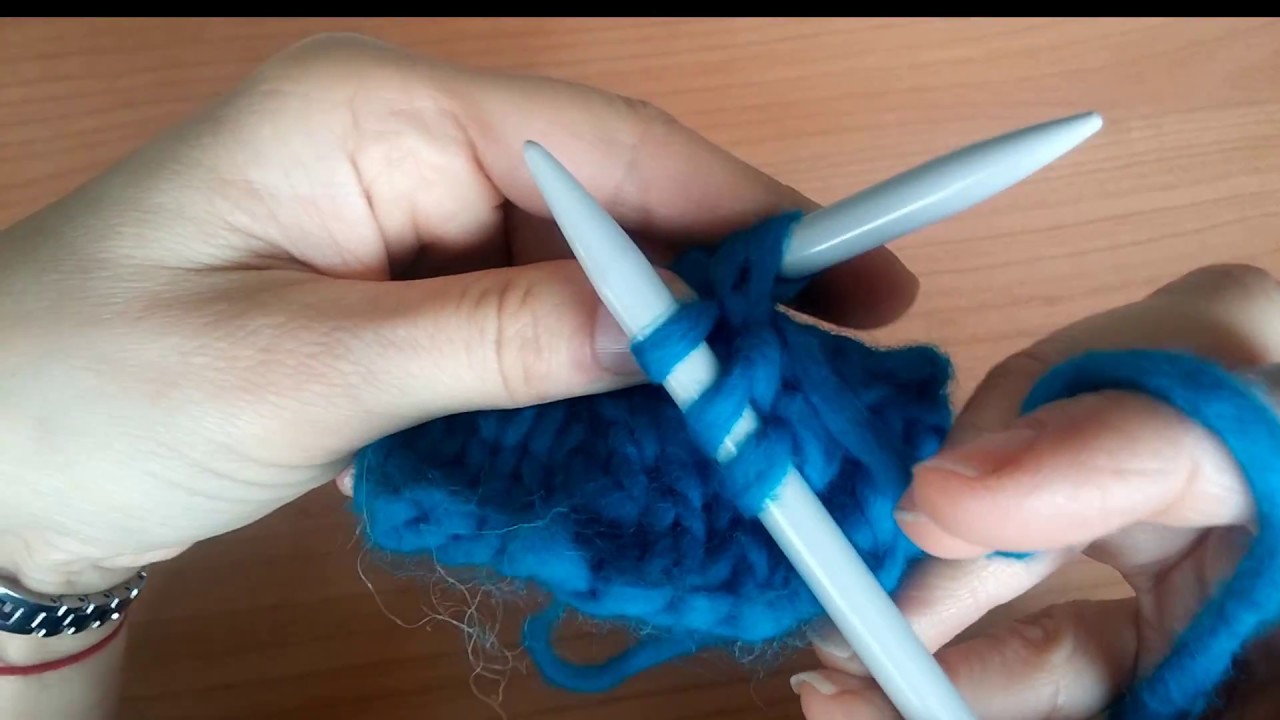 Maglie incrociate sul dritto del lavoro