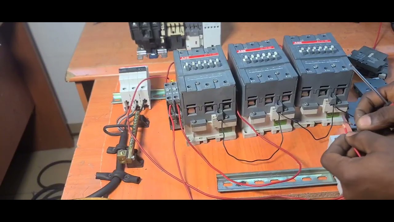 Automatic Changeover Switch for 3 sources of power