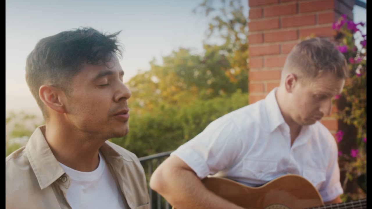 David Archuleta - Movin' (Acoustic)