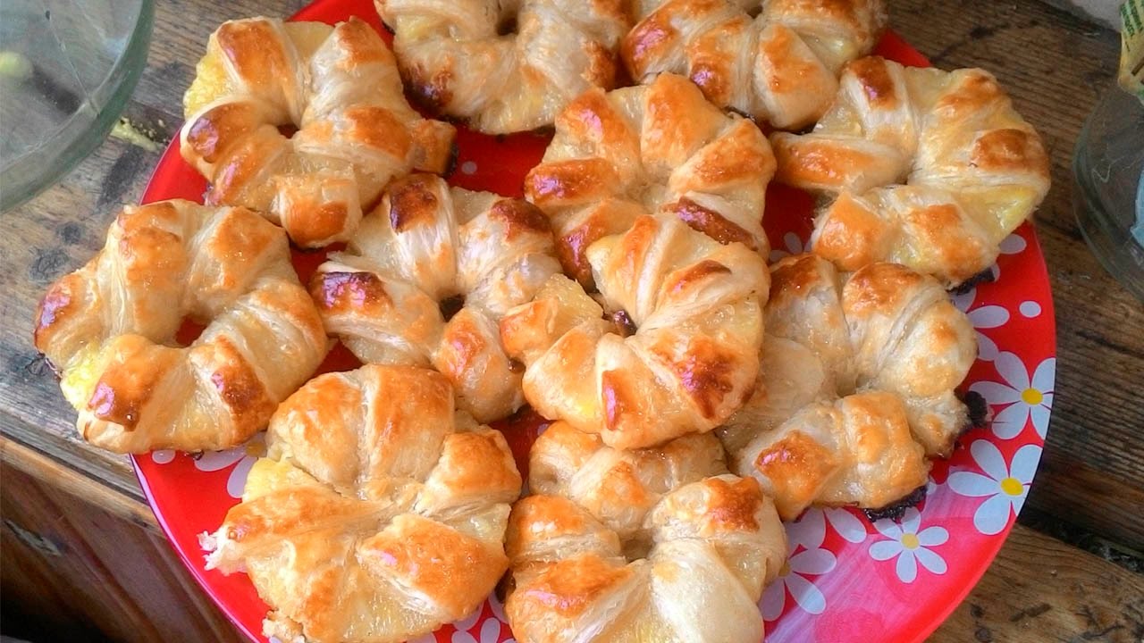 Ананасы в Слоёном тесте - вкусный русский десерт