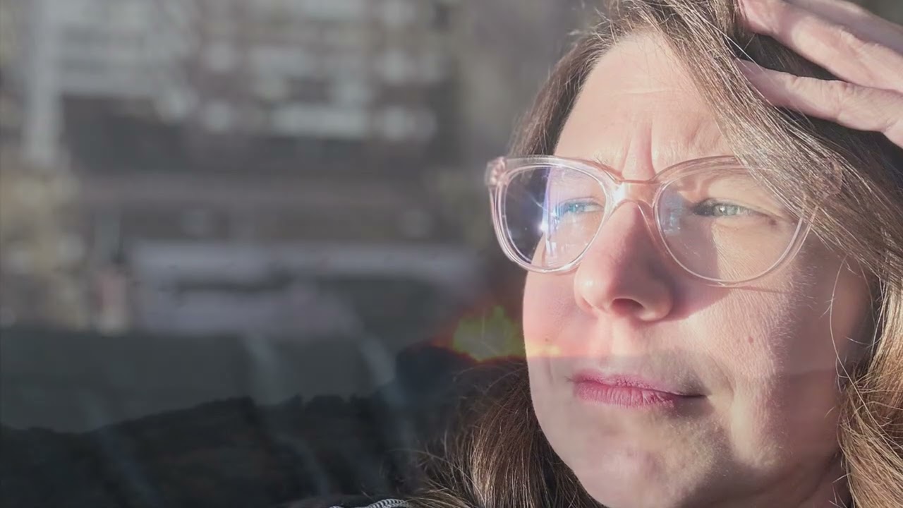 Kiedyś do ciebie wrócę. Someday I'll come back to you. Emilia Tomalak voice