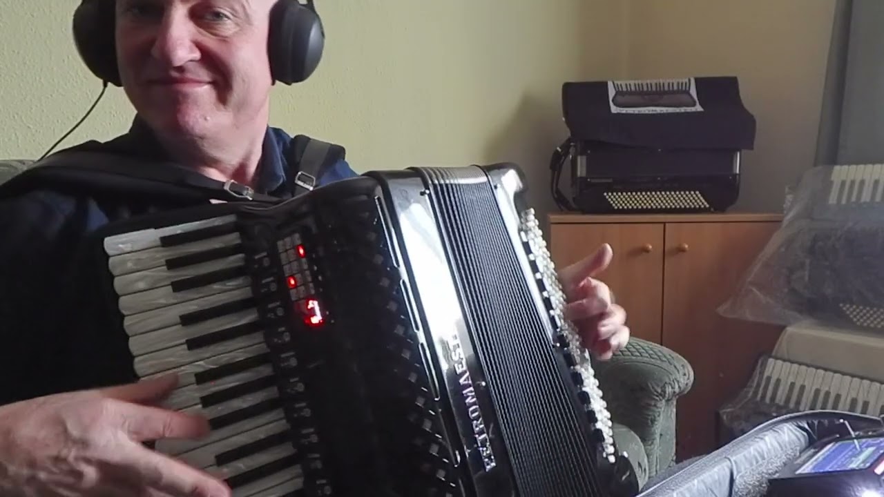 PETROMAESTRO Accordions-Harmonika Midi Digit modell Juzisound 3,wireles,my sett,Demo,