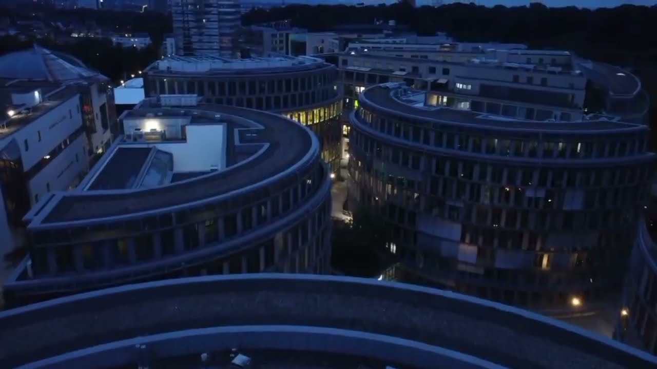 Media Park, вечірній квартал Кельну