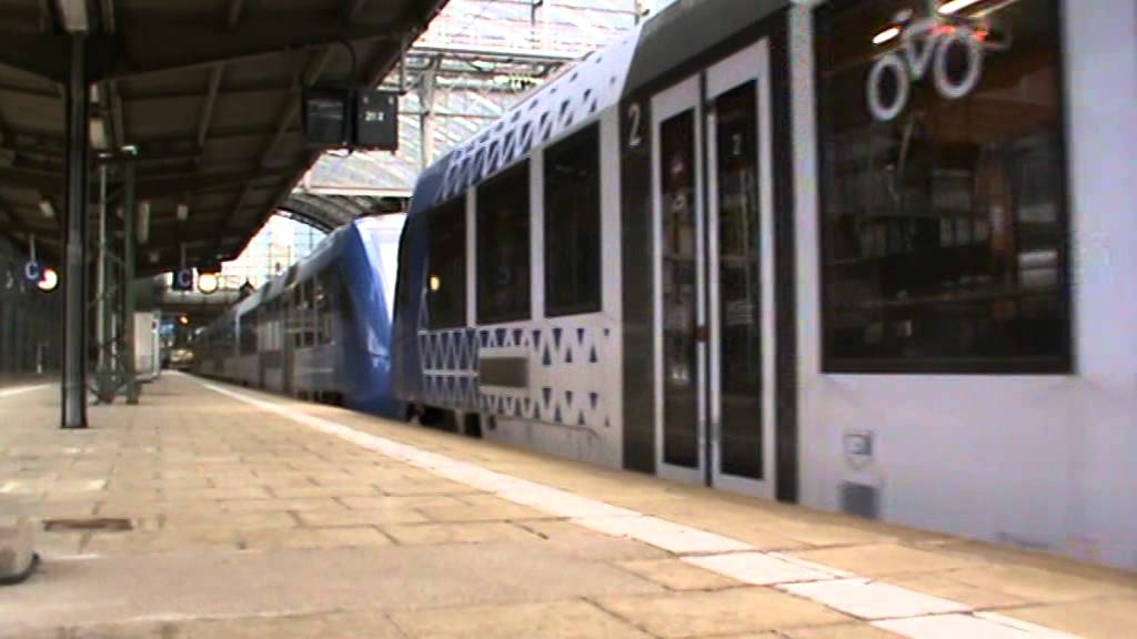 Vlexx 620 410 + 620 402 als RE3 nach Saarbrücken verlässt Frankfurt Hbf