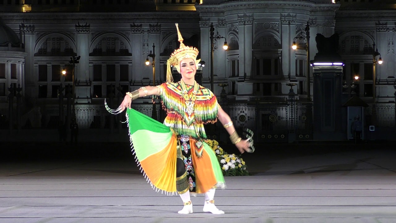 ไหว้ครูโนราออกซัดชาตรี