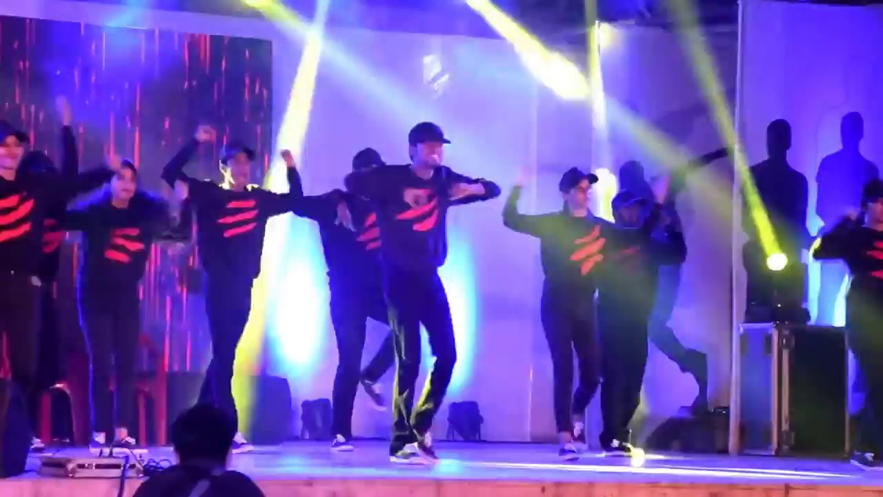 Group Dance by NIFT CHENNAI at converge 2017, Mumbai.