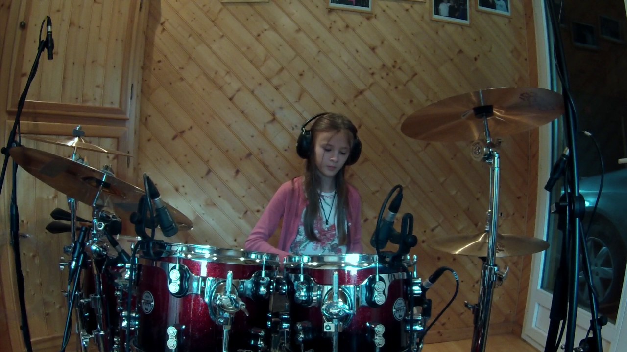 Ambre : Battez  Vous (Cover de Brigitte)