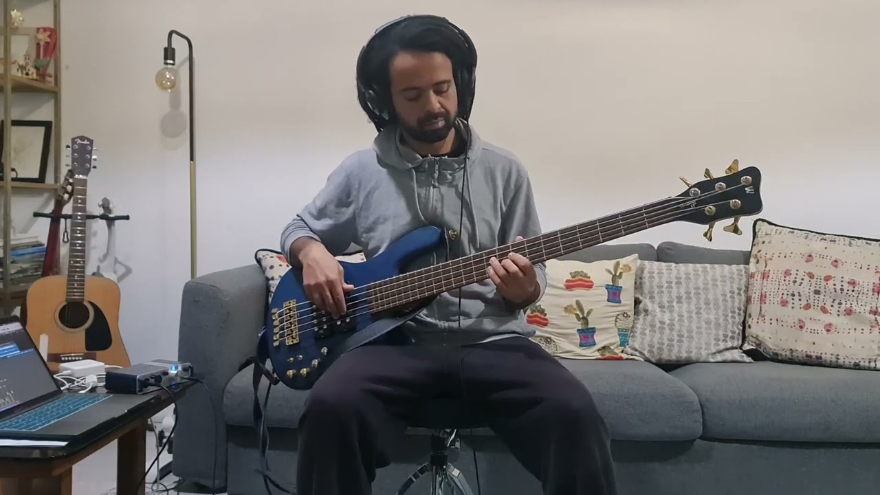 Al Jarreau - My Old Friend (Bass Cover) by Gade