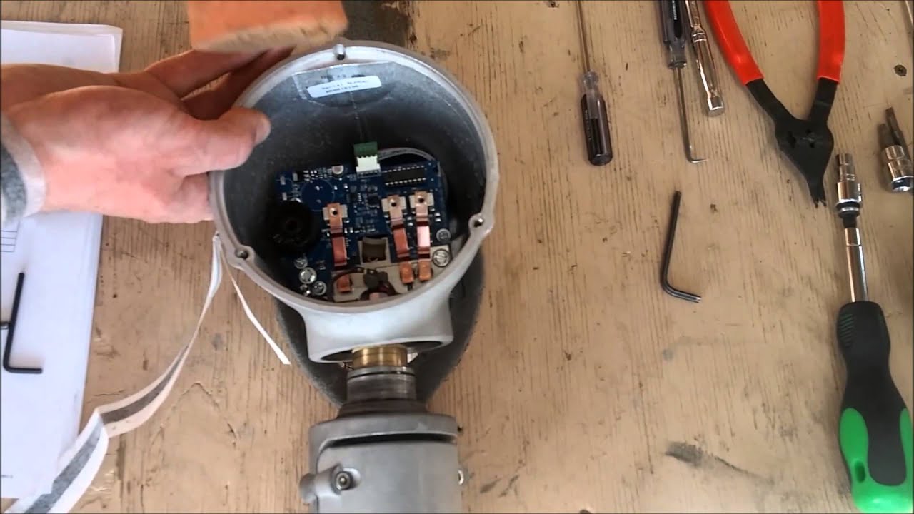 Cleaning The Interior Of Your Air Wind Generator