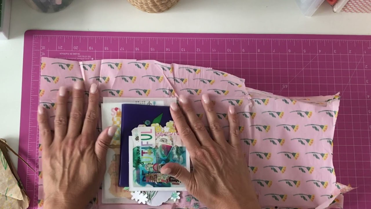 💛Thank you Lorascrafts! Opening a happy Mail from a plannerfriend💛