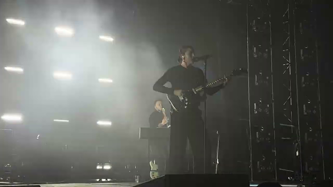 PVRIS - My House (live in Prague 2023)