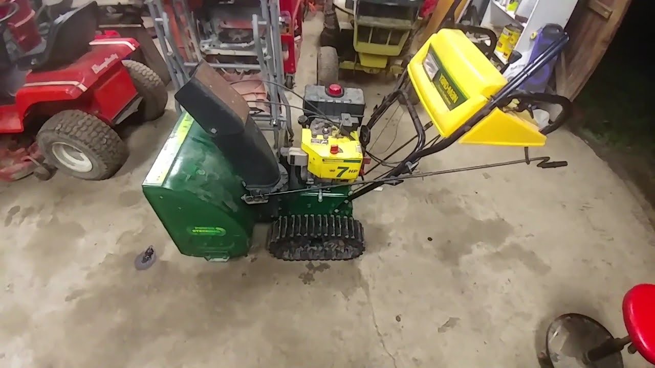 $40 Track Drive Snow Blower Maintenance - New Drive Disc, Oil Change & Drain Plug Extension!!!!