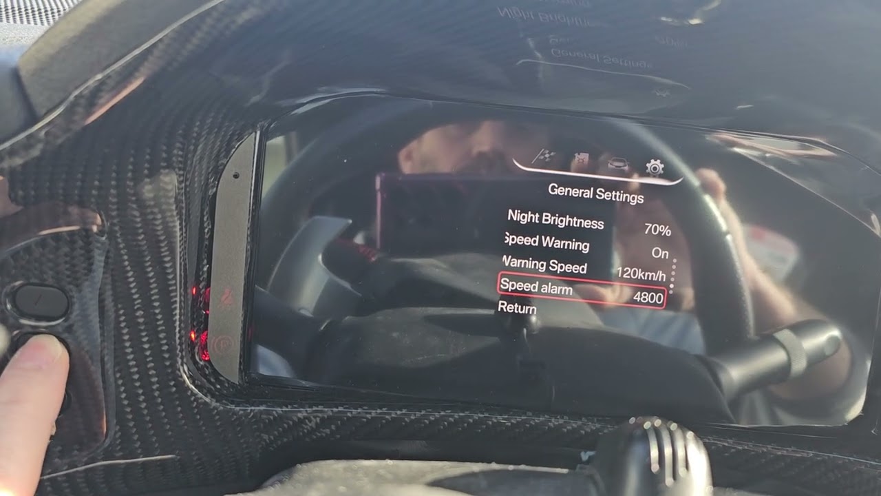 How to set the flash light on GT86 new digital cluster