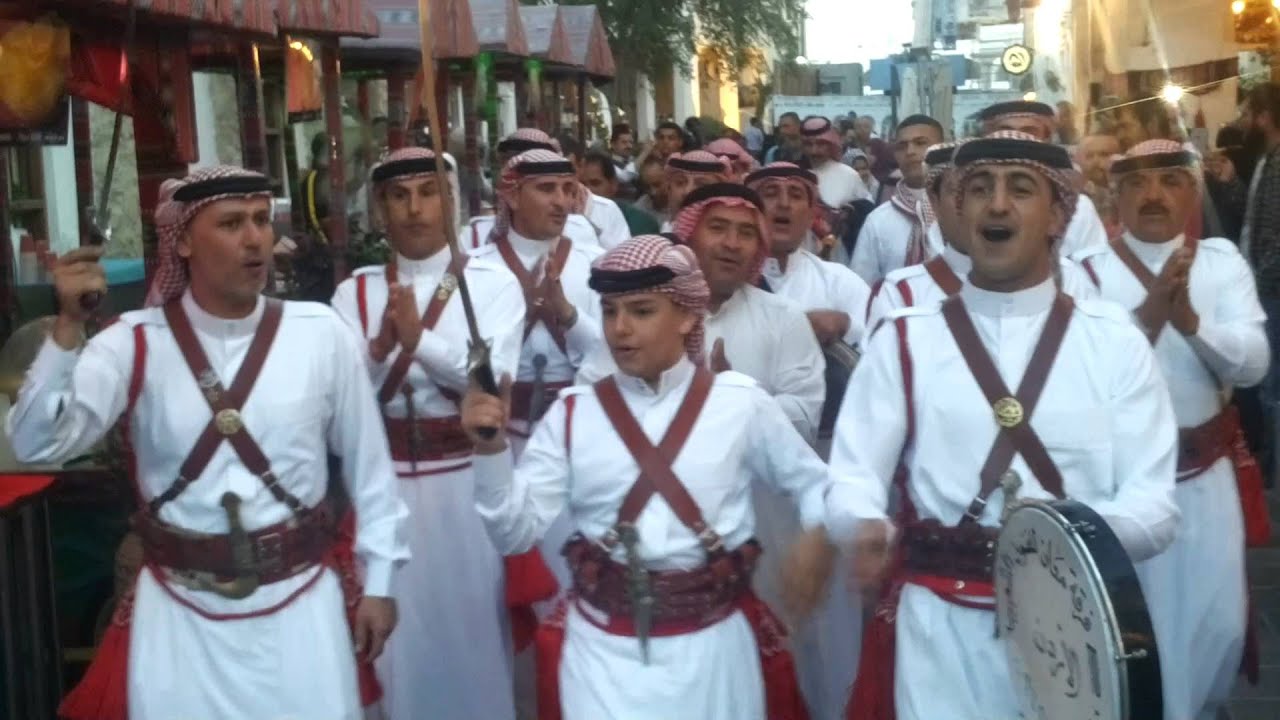 فرقة معان تفتتح مهرجان ربيع سوق واقف في الدوحة