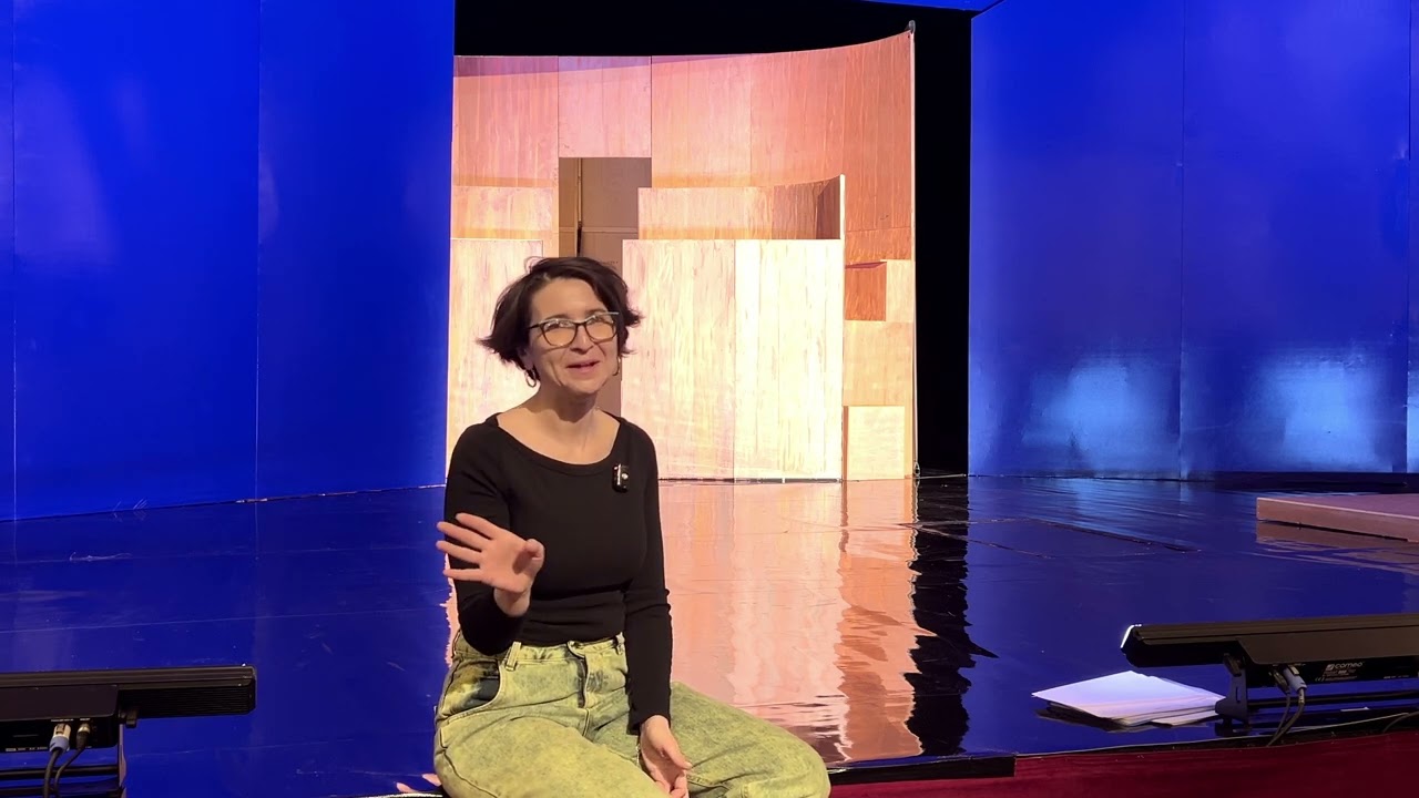 Cum se scrie Shakespeare?, interviu cu regizoarea Leta Popescu