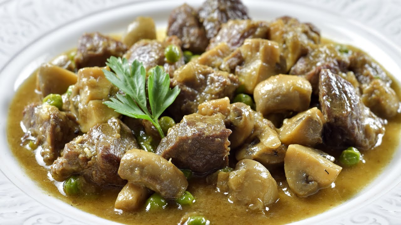 Ternera con champiñones ¡con una salsa para mojar pan!