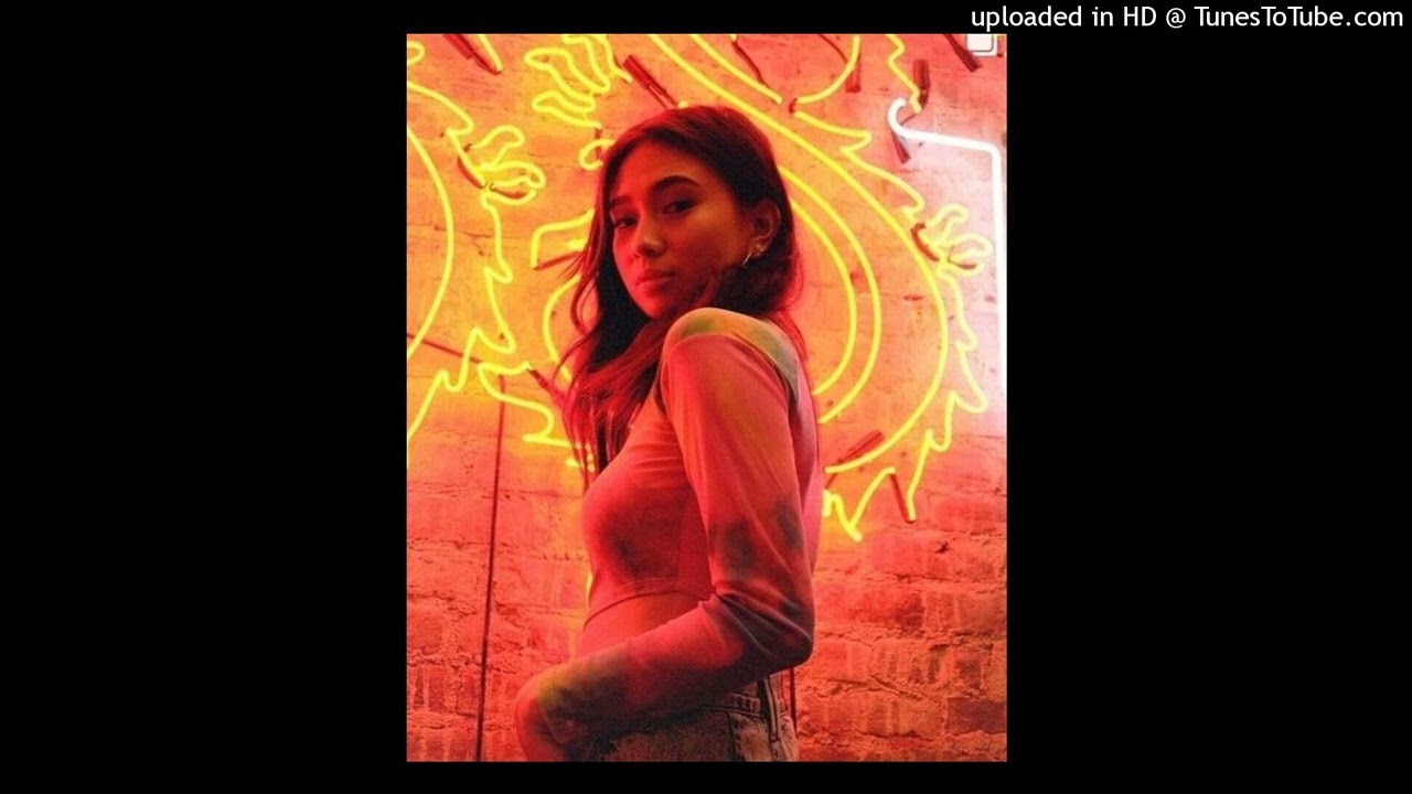 niki - lowkey pluggnb flip (rxi + wintfye)