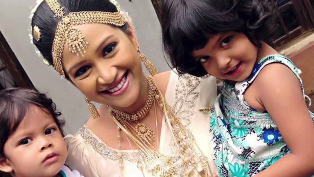 මගේ කතාව පින්තූර වලින් | Ashika Mathasinghe life story 😍