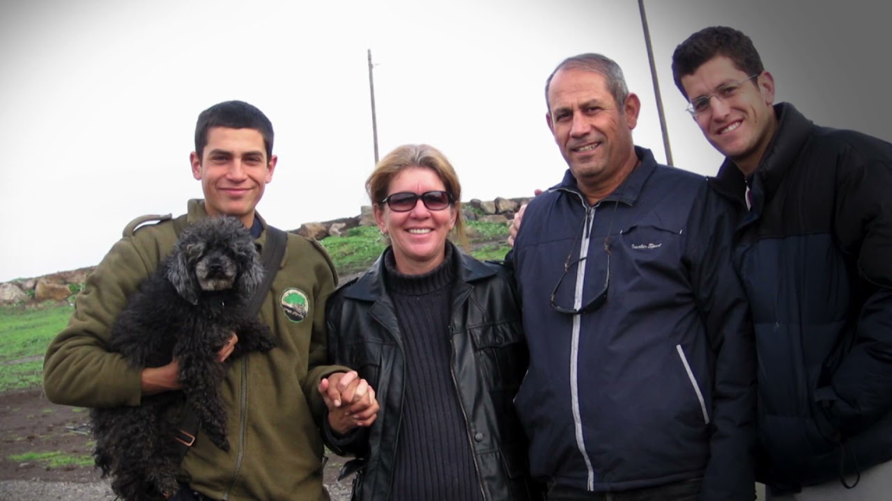 סרטון לזכר עוז צמח, ערוץ 13 ערב יום הזכרון Oz Tzemach 2021 04 14