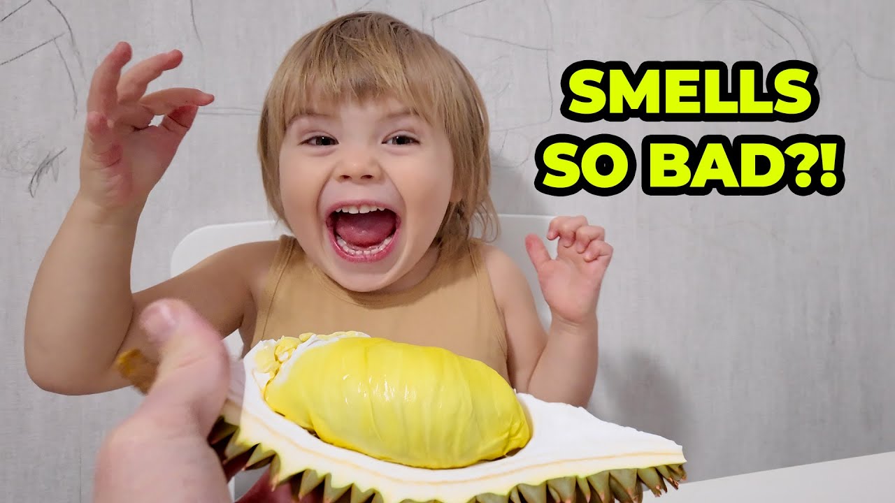 The Funniest Reaction to Durian Smell!🤢😂