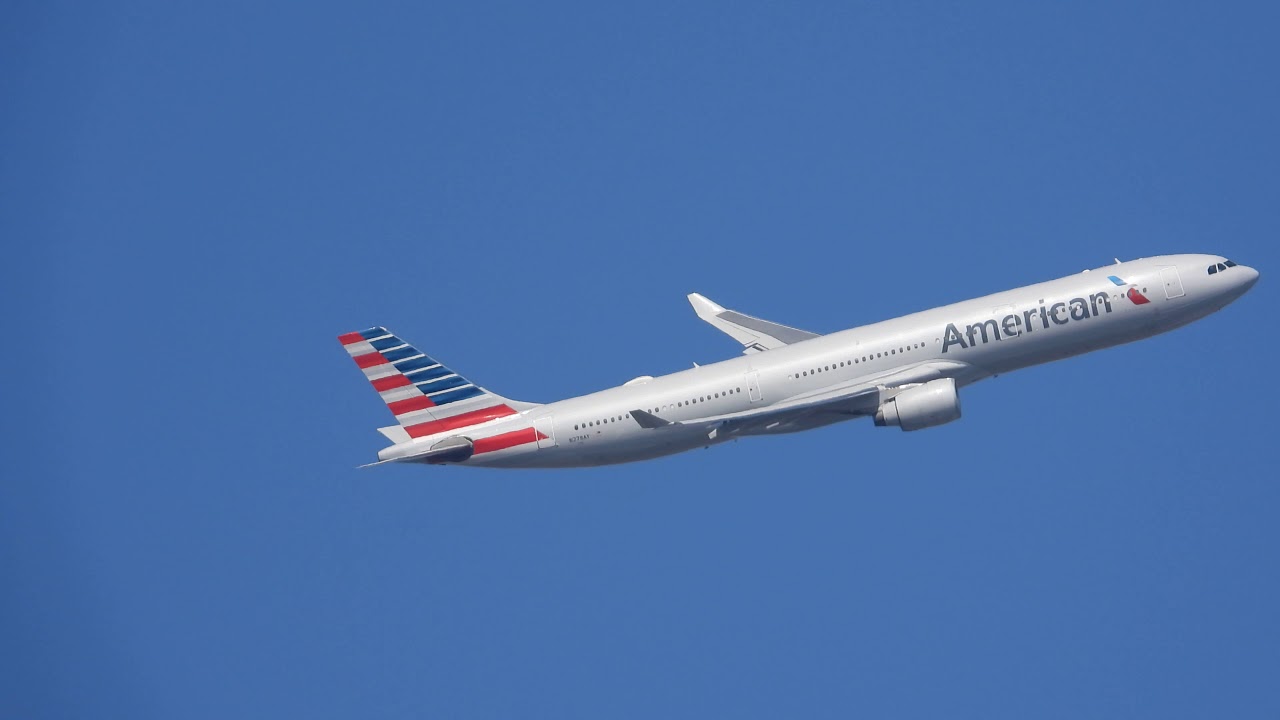 N278AY AMERICAN AIRBUS A330