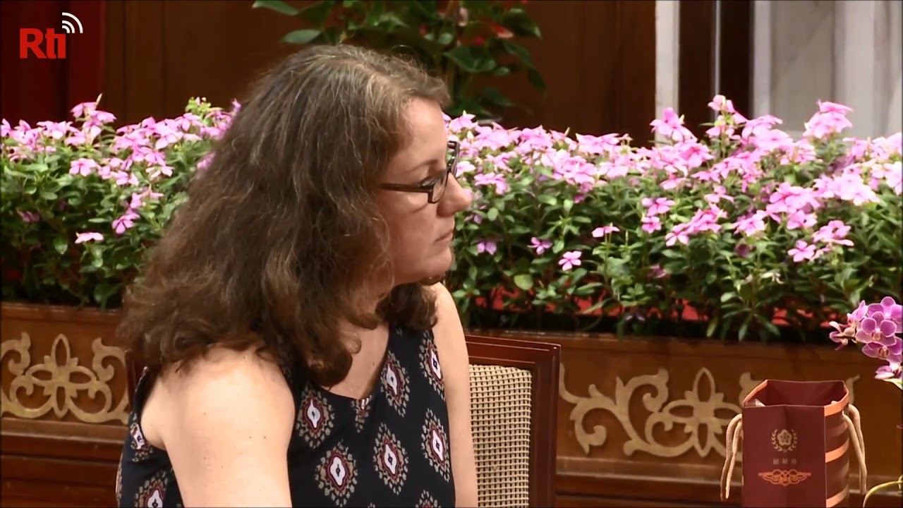 Tsai meets child malaria campaigner Katherine Commale