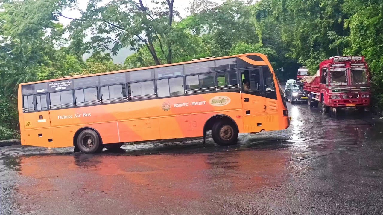 Ksrtc Swift Bus Heavy Lorry And Ksrtc Bus Turning Sixth Hairpinbend Thamarassery Ghat 