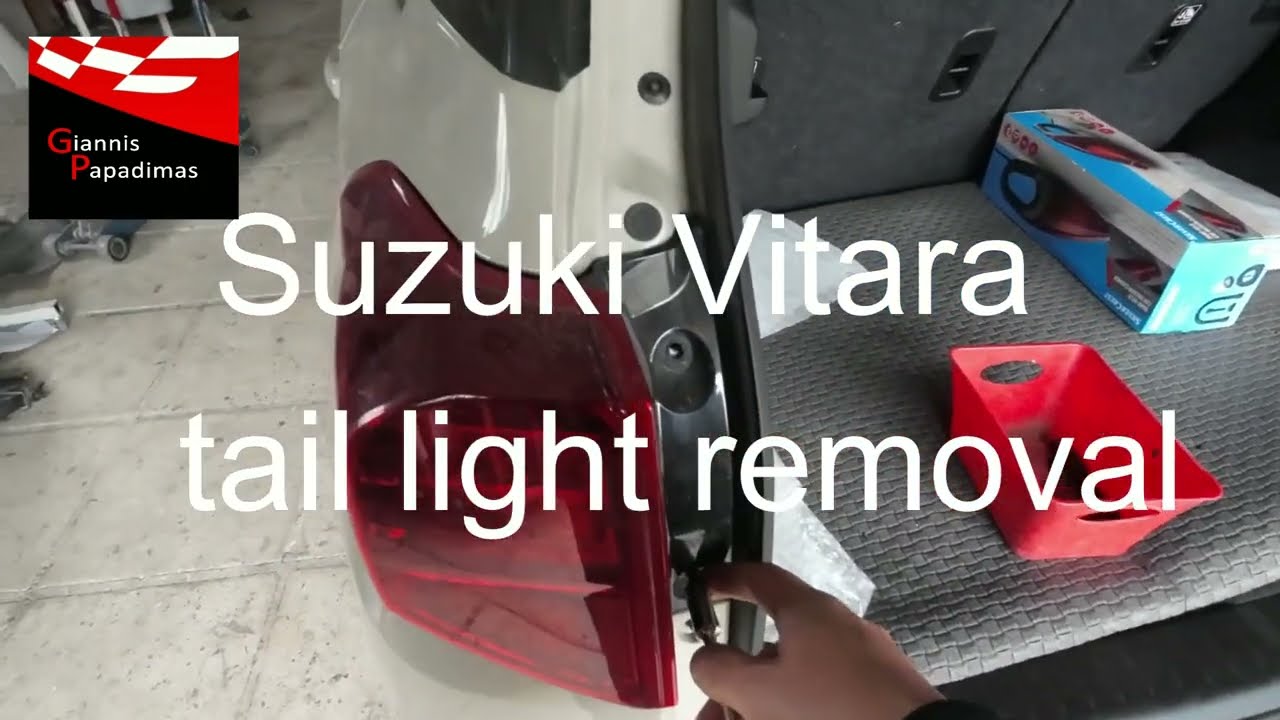 Suzuki Vitara   2015 – 2022  tail light removal