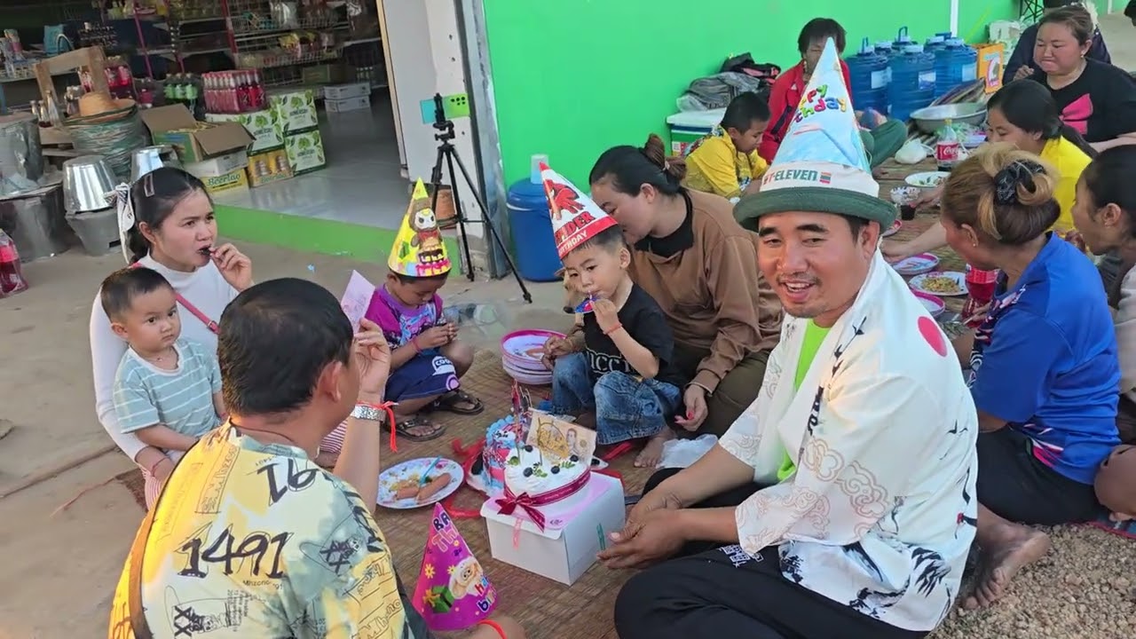 พาธันวาว่าน้อยไปวันเกิดน้องกร ครบรอบ 3 ปีอาหารเยอะแยะเลย