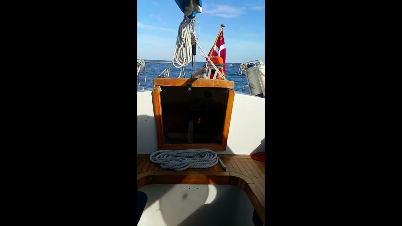 Motorsejler Adagio 27 Magu
