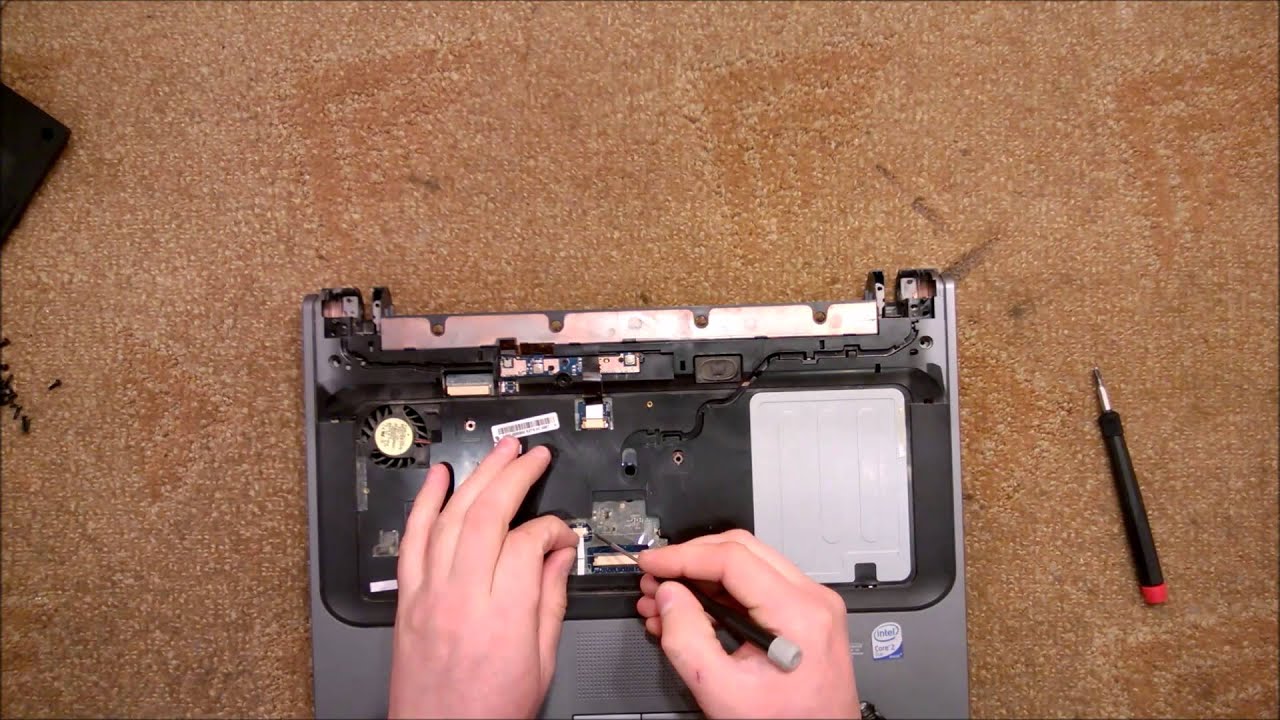 Как разобрать Ноутбук HP530  ( HP530 disassembly. How to replace HDD, RAM)