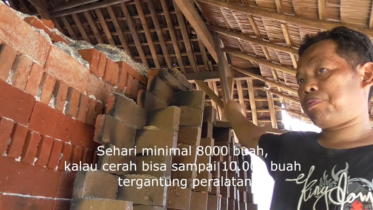 Melihat dari dekat Proses Pembuatan Batu Bata Merah