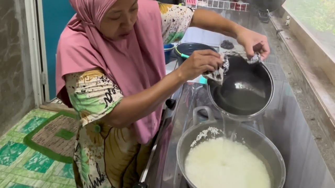 Sesampainya di cikadu kita lanjut persiapan jualan es teler #estelersultan 