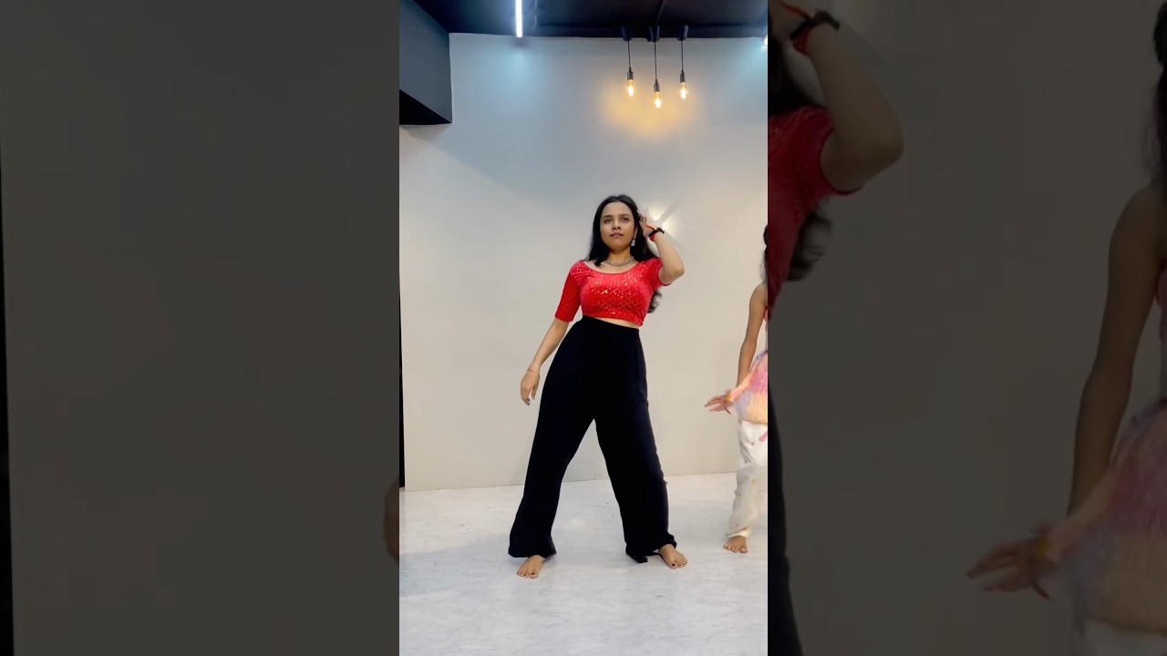 Kombadi Palali | Dance Cover | Om Tarphe Choreo | #dance #marathisong #shorts #ajayatul